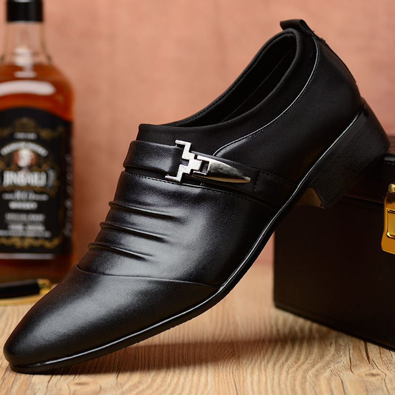 Sapatos casuais masculinos de  - Large Men Formal Wear avaliação e preço